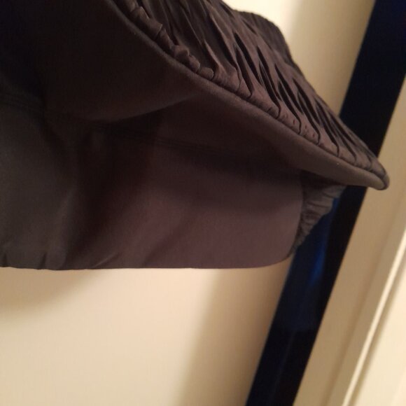 New Black Victoria Secret Handbag. - Picture 11 of 13